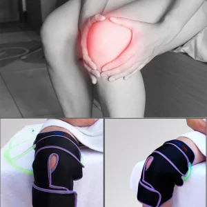 Imagen de una persona con dolor en la rodilla y la aplicación de una rodillera conectada a un sistema de frío sin hielo. Este proceso ayuda a prevenir lesiones favoreciendo la recuperación muscular y articular de forma segura y eficaz.
